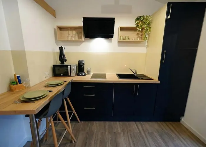 Violette Forest בקתה